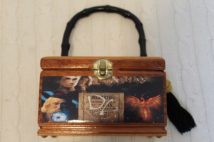The front of the handmade Harry Potter cigar purse